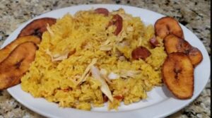 ¡Receta de Arroz amarillo cubano. Fácil y delicioso en solo 5 pasos!